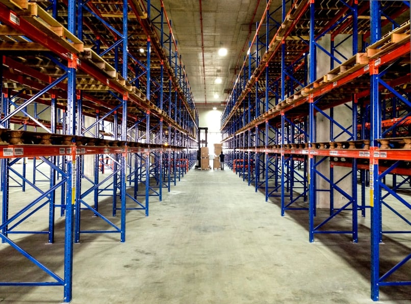 Logistics Industry - Warehouse Storage Racks iStock_000032482110_Small